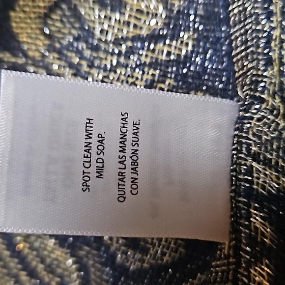 Metallic Pashmina-style Scarf Wrap Shawl - Picture 4 of 4